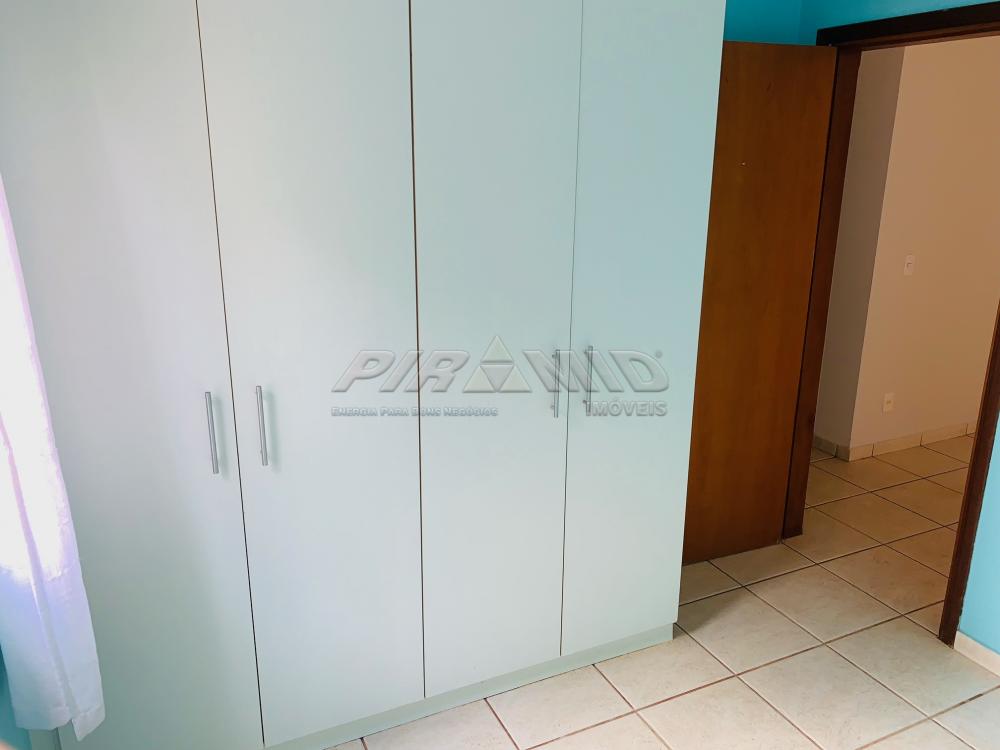 Alugar Apartamento / Padr&atilde;o em Ribeir&atilde;o Preto R$ 1.300,00 - Foto 11