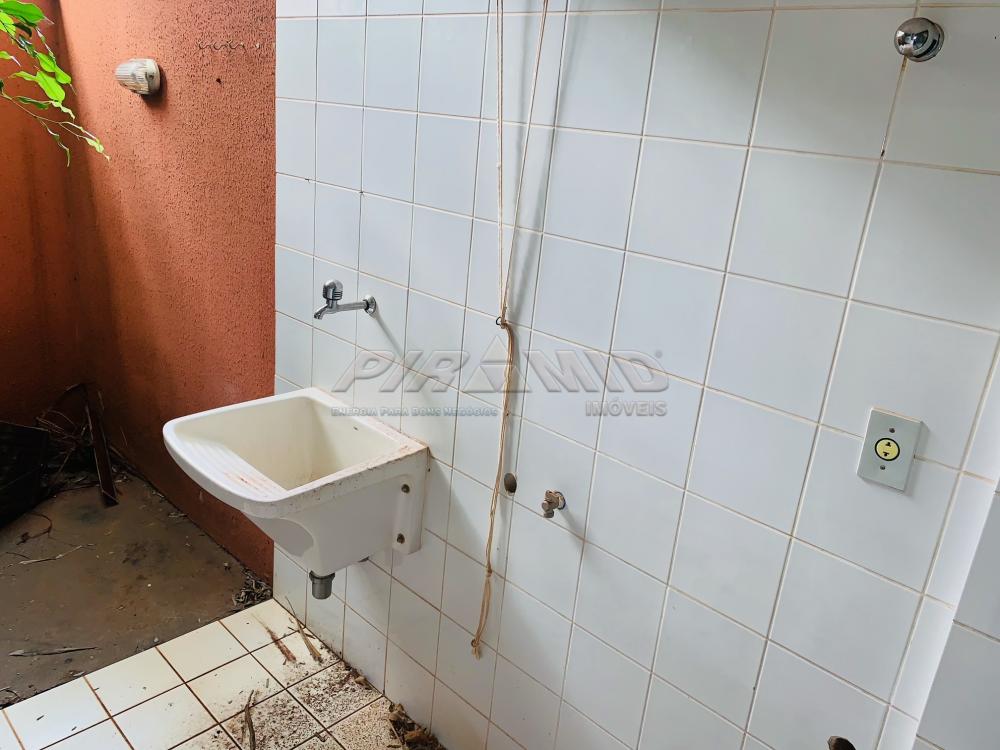 Alugar Apartamento / Padr&atilde;o em Ribeir&atilde;o Preto R$ 1.300,00 - Foto 16