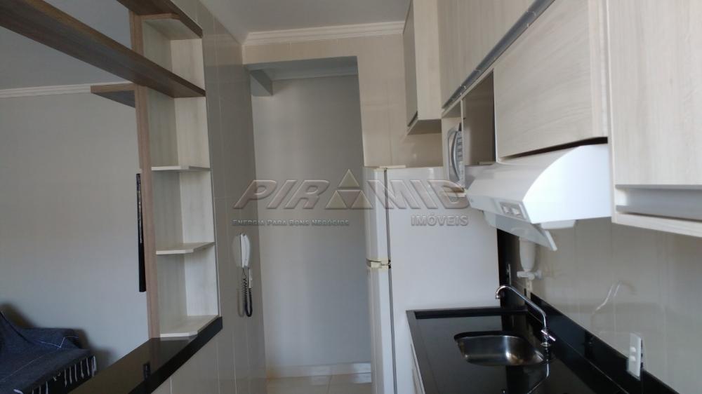 Alugar Apartamento / Padr&atilde;o em Ribeir&atilde;o Preto R$ 1.100,00 - Foto 11