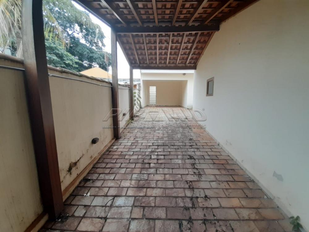 Alugar Casa / Padr&atilde;o em Ribeir&atilde;o Preto R$ 2.700,00 - Foto 2