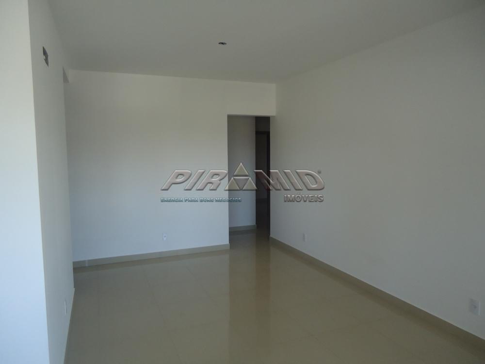 Alugar Apartamento / Padr&atilde;o em Ribeir&atilde;o Preto R$ 2.500,00 - Foto 2