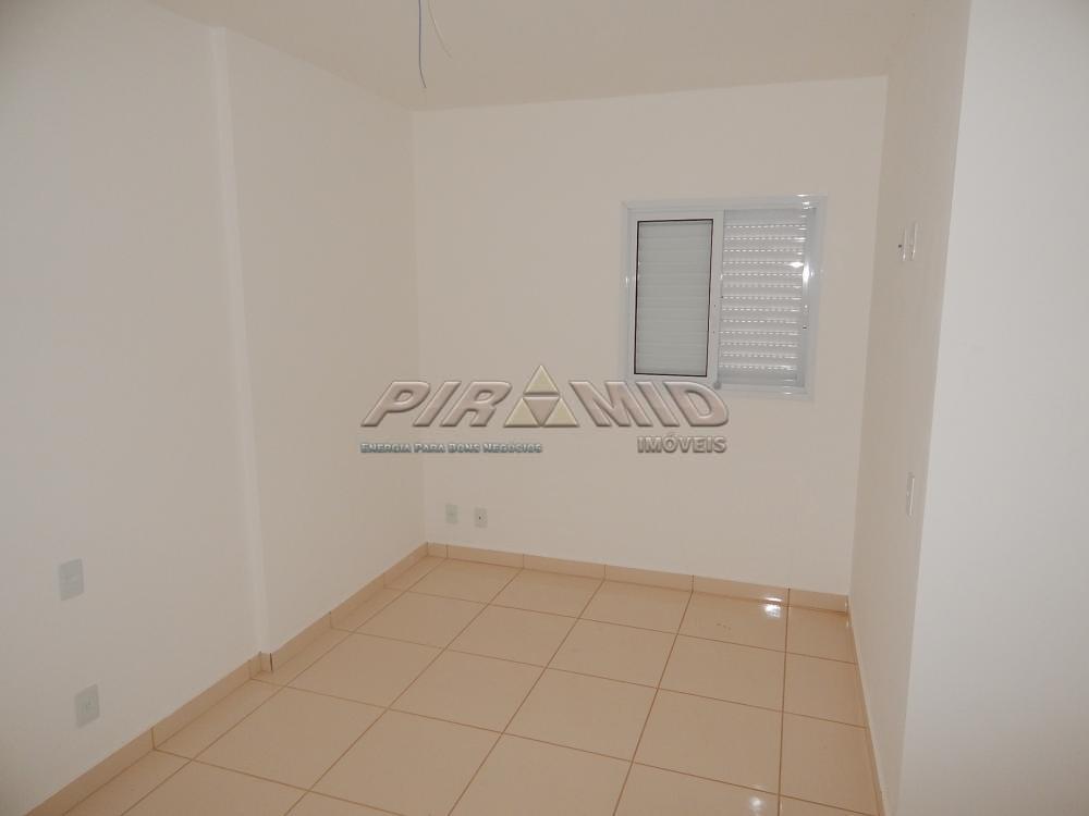 Alugar Apartamento / Padr&atilde;o em Ribeir&atilde;o Preto R$ 950,00 - Foto 4