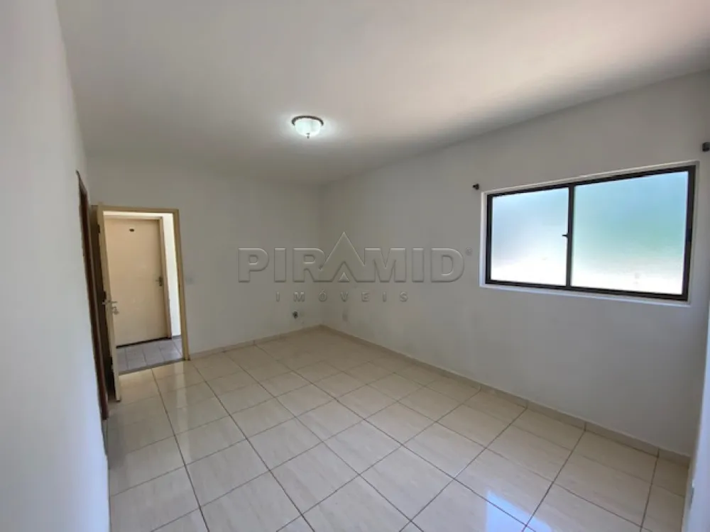Alugar Apartamento / Padr&atilde;o em Ribeir&atilde;o Preto R$ 1.100,00 - Foto 2
