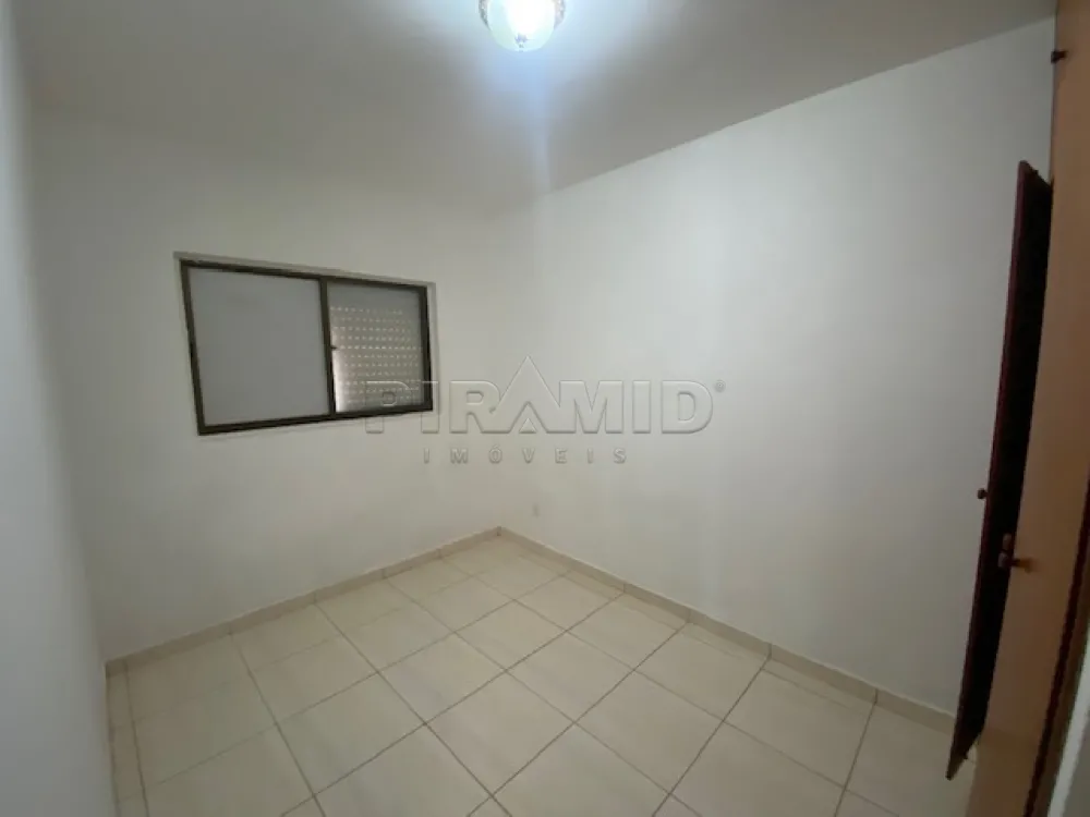 Alugar Apartamento / Padr&atilde;o em Ribeir&atilde;o Preto R$ 1.100,00 - Foto 3
