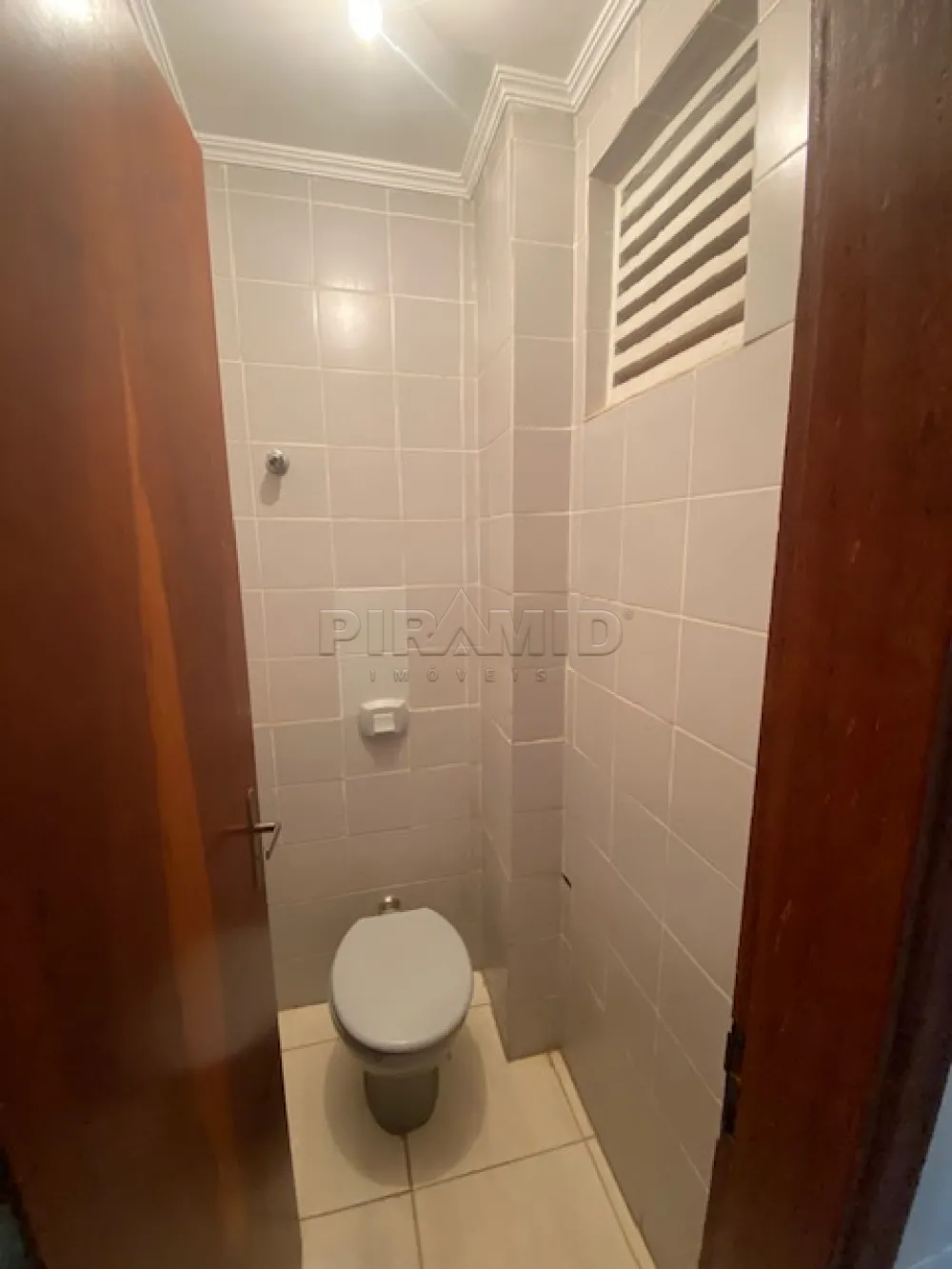 Alugar Apartamento / Padr&atilde;o em Ribeir&atilde;o Preto R$ 1.100,00 - Foto 13