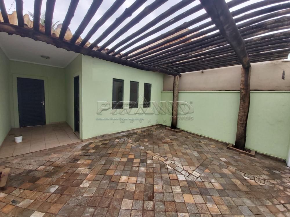 Alugar Casa / Padr&atilde;o em Ribeir&atilde;o Preto R$ 2.000,00 - Foto 1