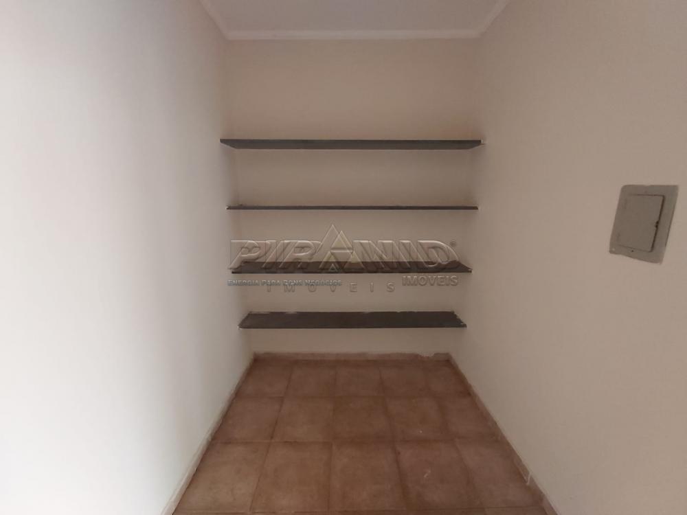Alugar Casa / Padr&atilde;o em Ribeir&atilde;o Preto R$ 2.000,00 - Foto 13