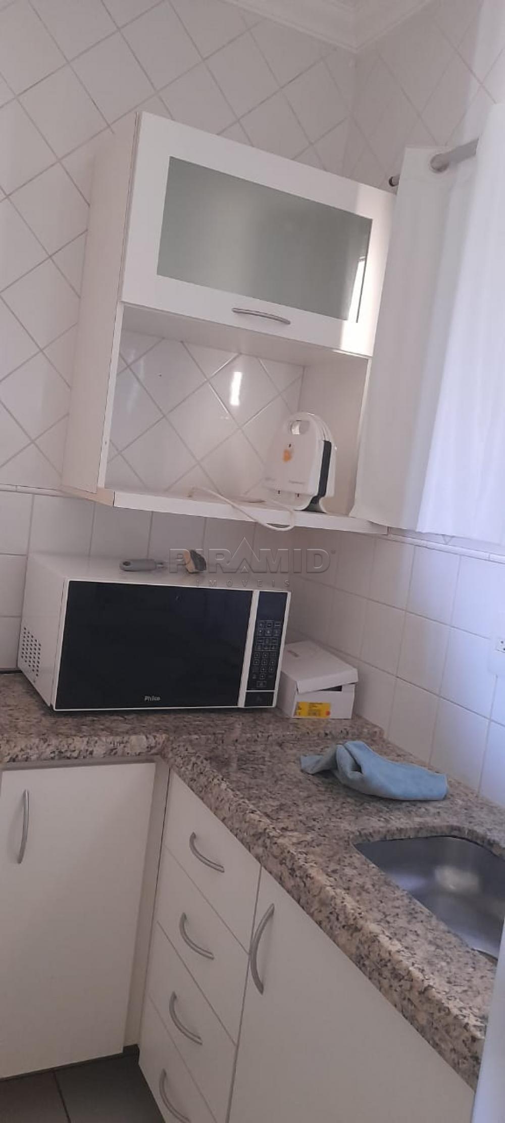 Alugar Apartamento / Padr&atilde;o em Ribeir&atilde;o Preto R$ 1.700,00 - Foto 7