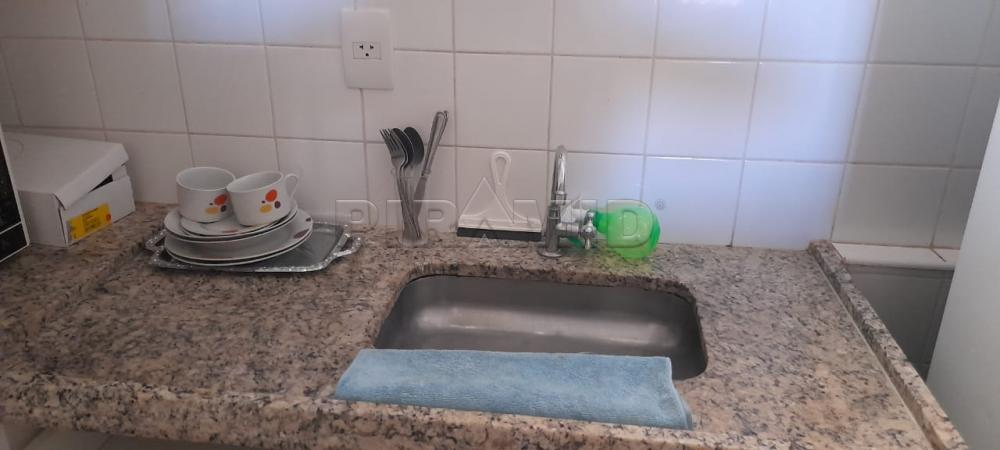 Alugar Apartamento / Padr&atilde;o em Ribeir&atilde;o Preto R$ 1.700,00 - Foto 10