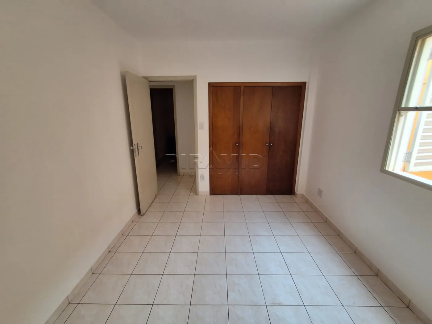 Alugar Apartamento / Padr&atilde;o em Ribeir&atilde;o Preto R$ 1.300,00 - Foto 8
