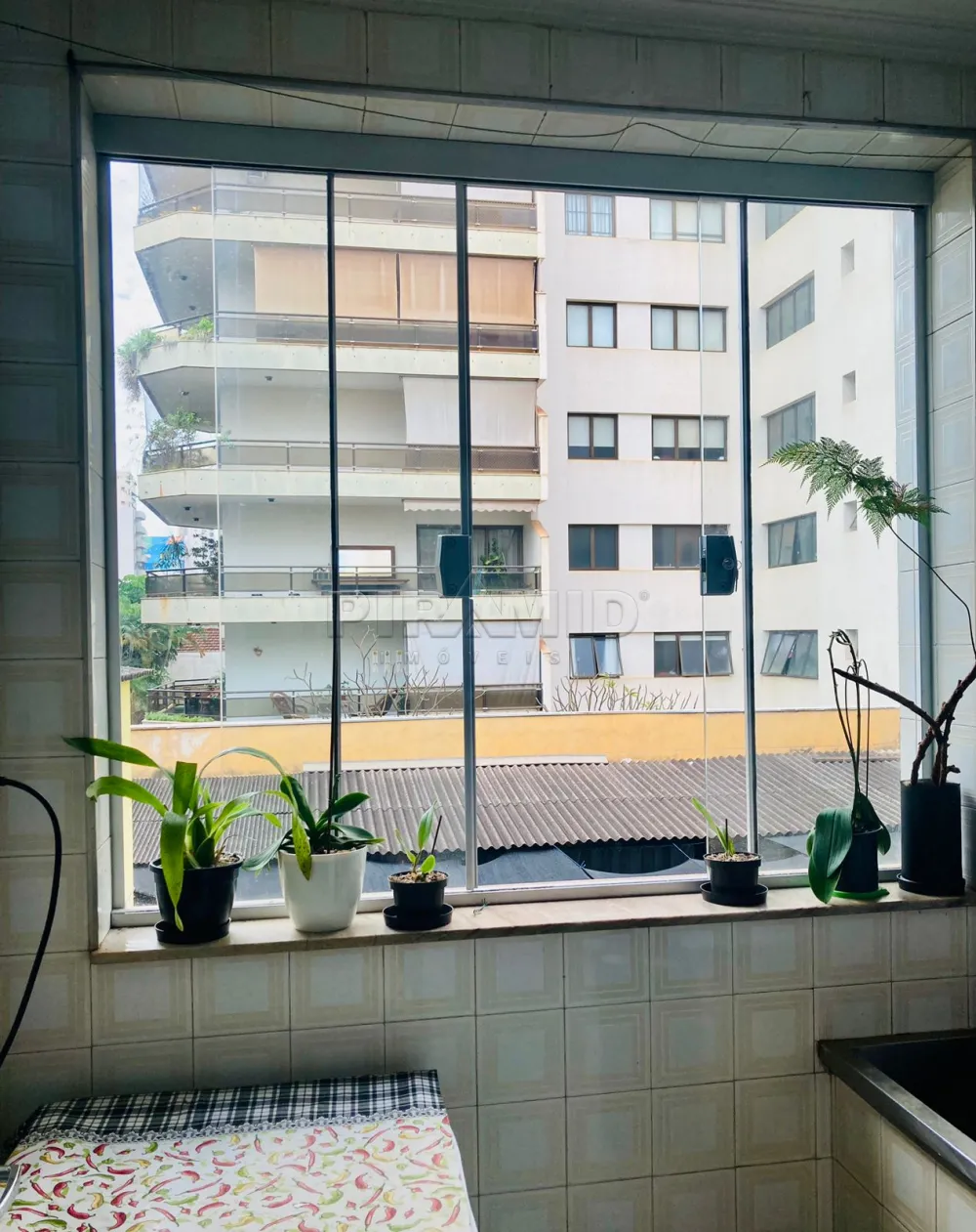 Alugar Apartamento / Padr&atilde;o em Ribeir&atilde;o Preto R$ 820,00 - Foto 8