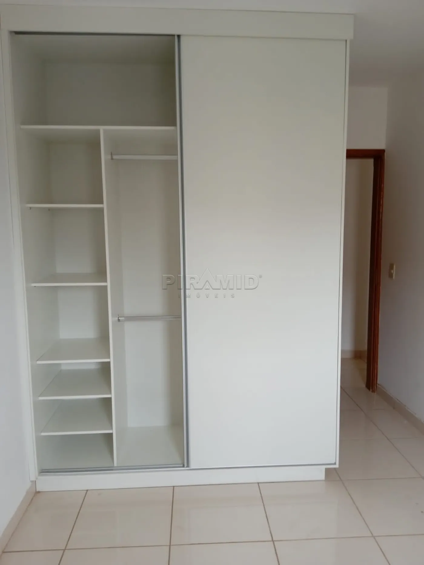 Alugar Apartamento / Padr&atilde;o em Ribeir&atilde;o Preto R$ 1.400,00 - Foto 11