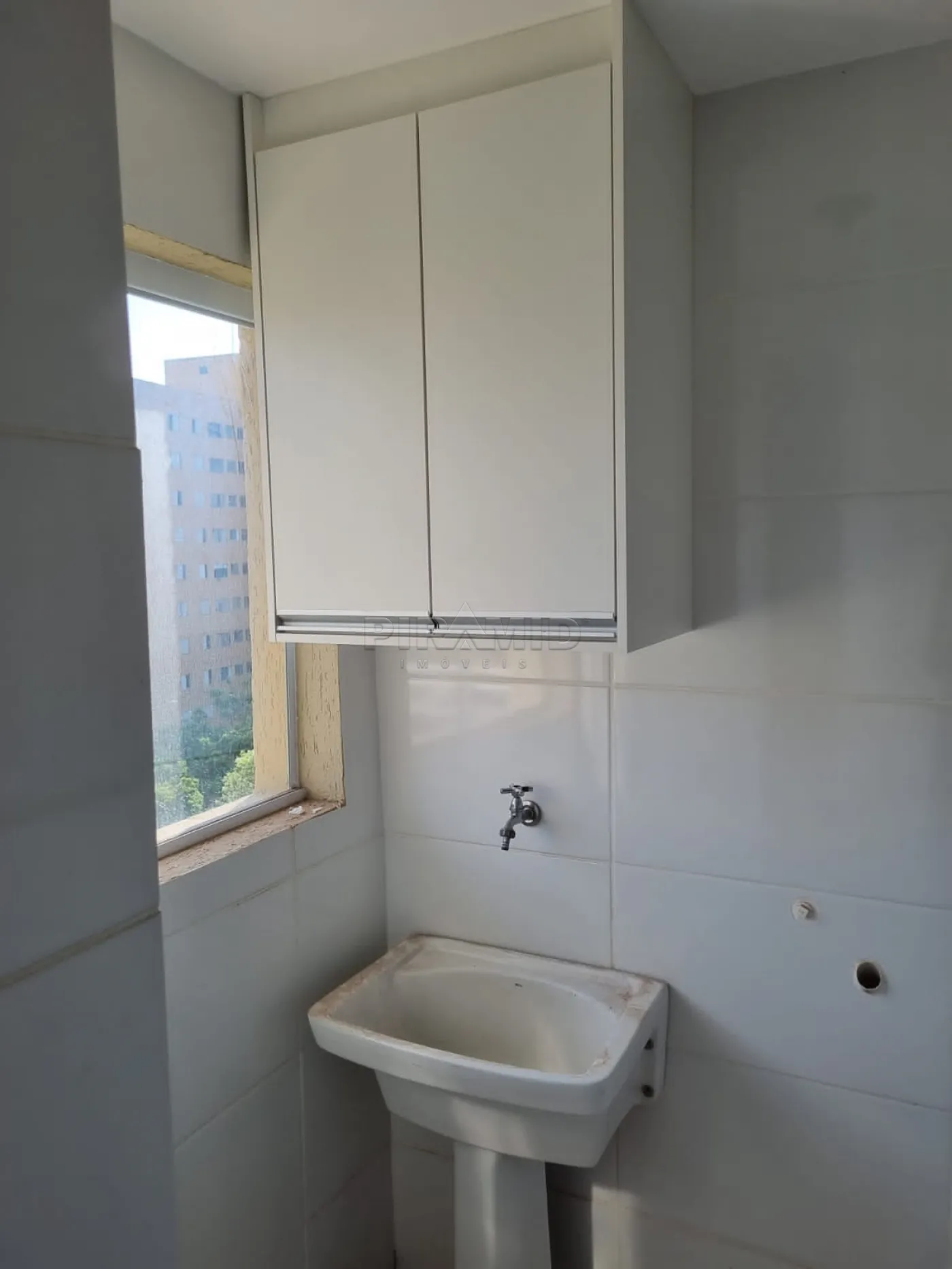 Alugar Apartamento / Padr&atilde;o em Ribeir&atilde;o Preto R$ 1.400,00 - Foto 16