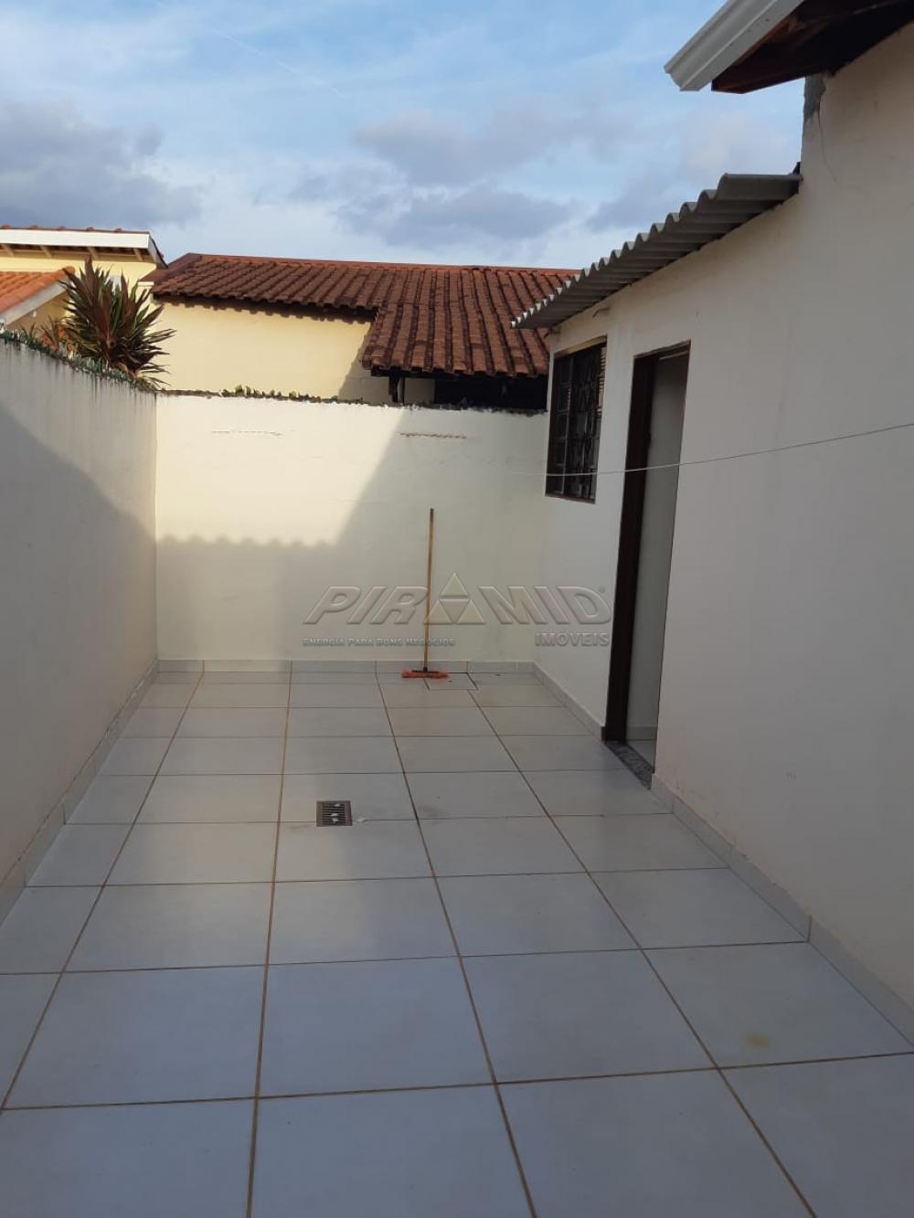 Alugar Casa / Padr&atilde;o em Ribeir&atilde;o Preto R$ 1.000,00 - Foto 18