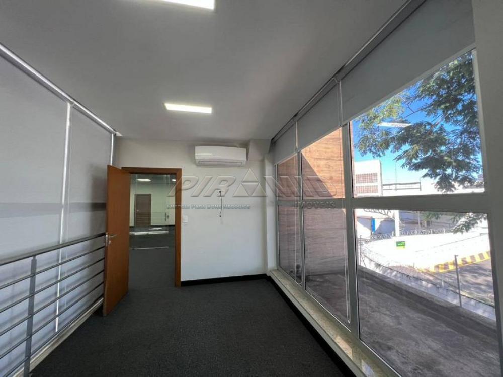 Alugar Comercial / Sala em Ribeir&atilde;o Preto R$ 4.300,00 - Foto 1