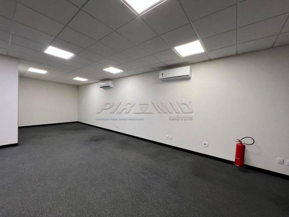 Alugar Comercial / Sala em Ribeir&atilde;o Preto R$ 4.300,00 - Foto 12