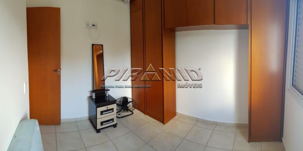 Alugar Apartamento / Padr&atilde;o em Ribeir&atilde;o Preto R$ 1.900,00 - Foto 12