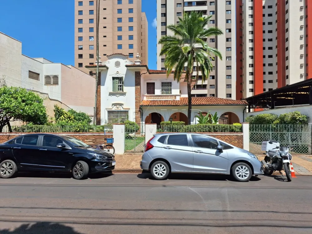 Alugar Casa / Padr&atilde;o em Ribeir&atilde;o Preto R$ 10.000,00 - Foto 2