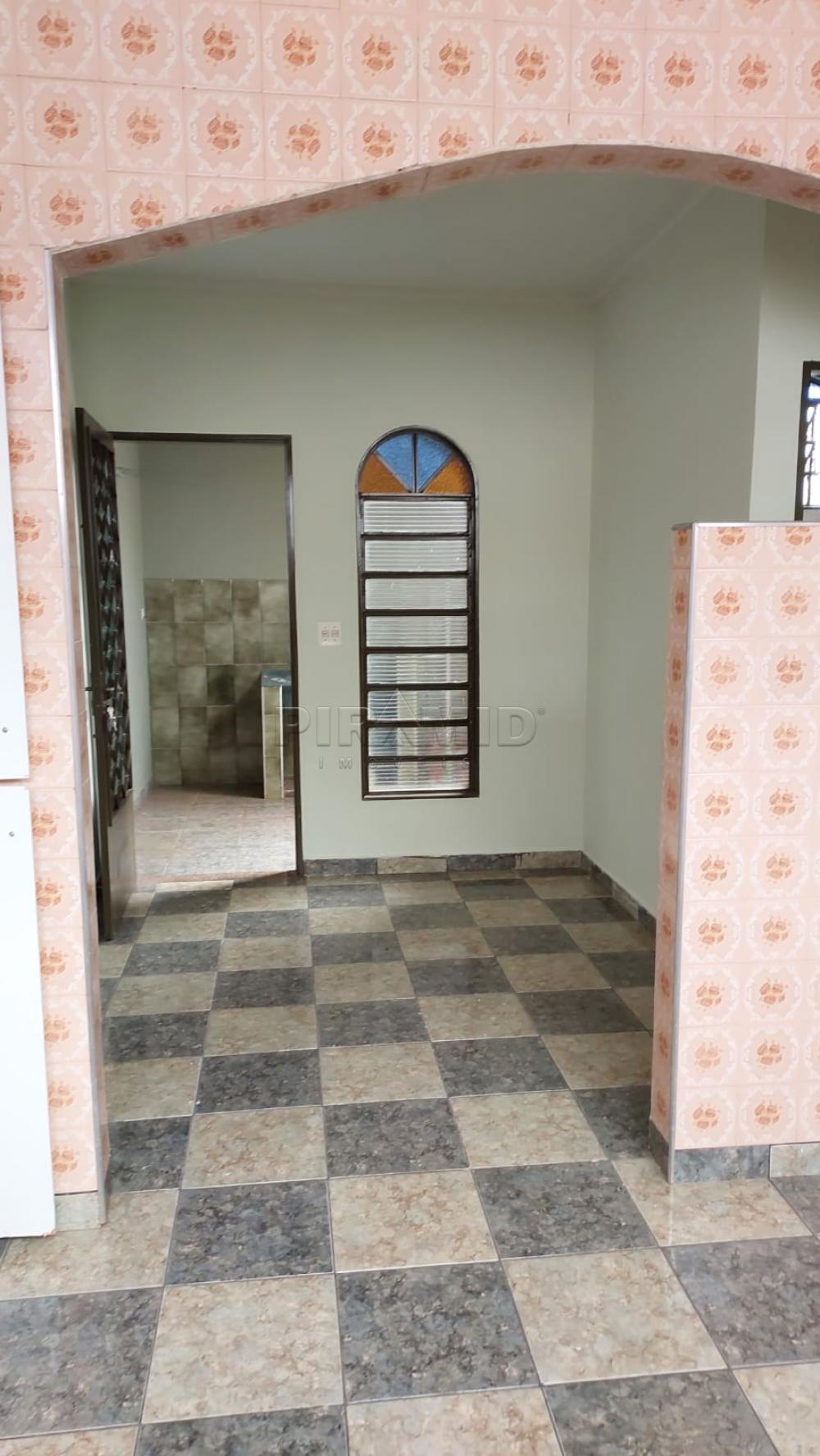 Alugar Casa / Padr&atilde;o em Ribeir&atilde;o Preto R$ 1.500,00 - Foto 3
