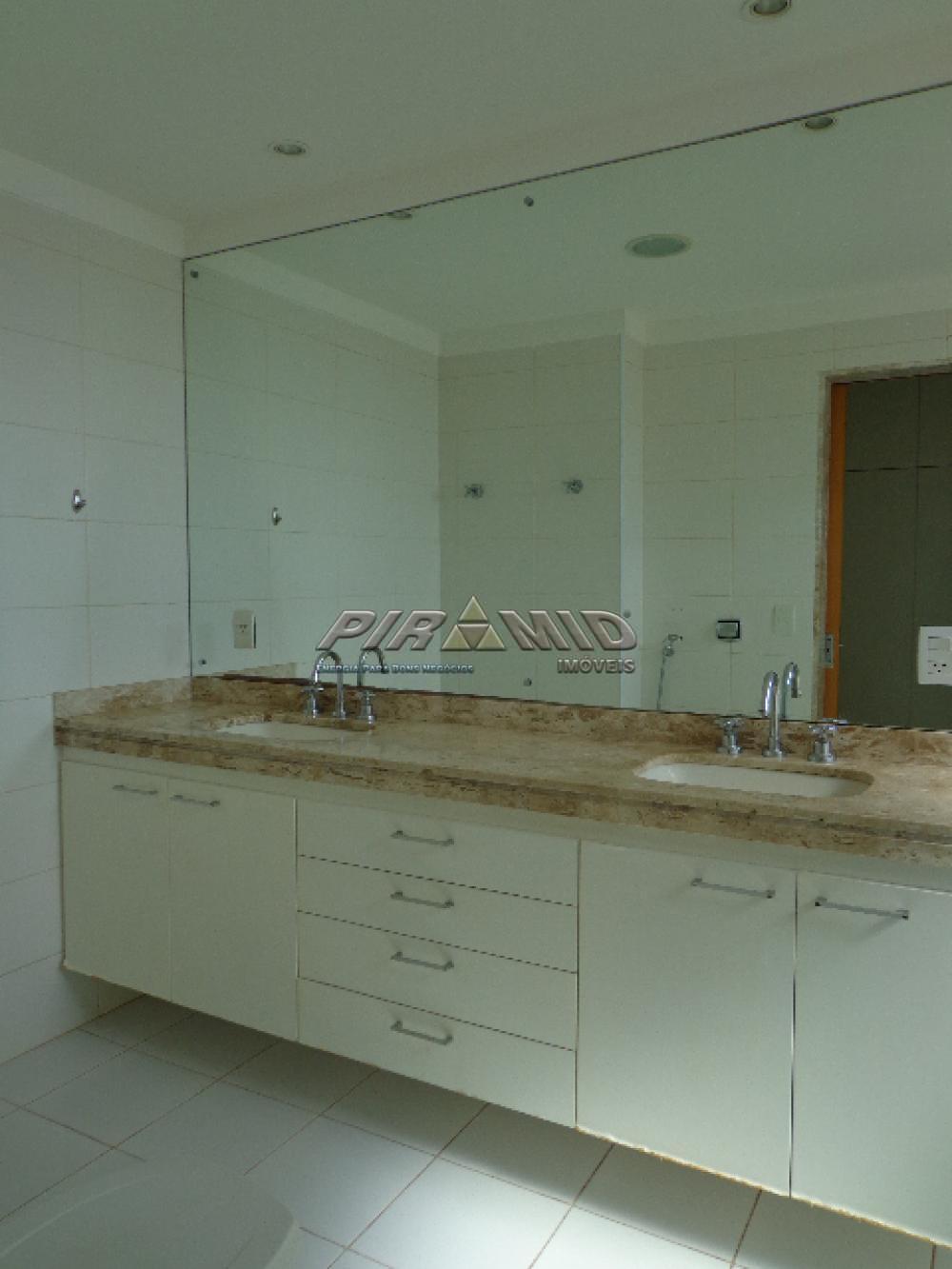 Alugar Apartamento / Padr&atilde;o em Ribeir&atilde;o Preto R$ 4.000,00 - Foto 17