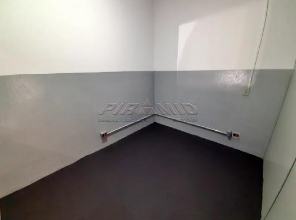 Alugar Comercial / Sal&atilde;o em Ribeir&atilde;o Preto R$ 3.280,00 - Foto 7