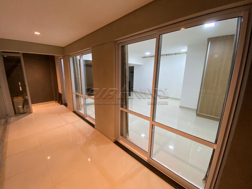 Alugar Apartamento / Padr&atilde;o em Ribeir&atilde;o Preto R$ 2.200,00 - Foto 4