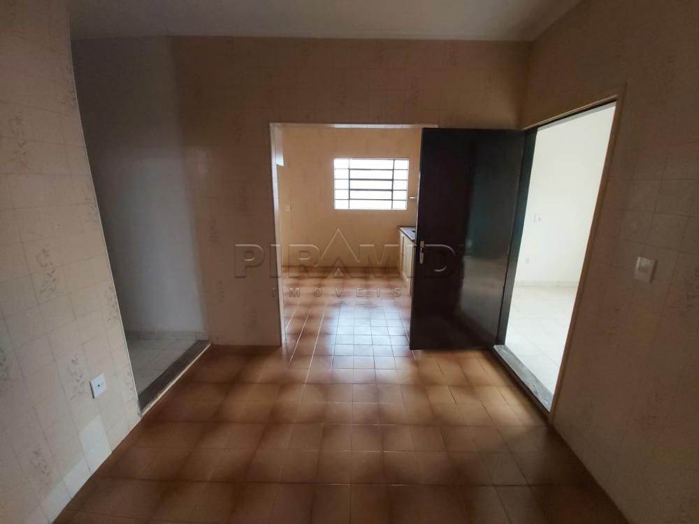 Alugar Casa / Padr&atilde;o em Ribeir&atilde;o Preto R$ 1.600,00 - Foto 15