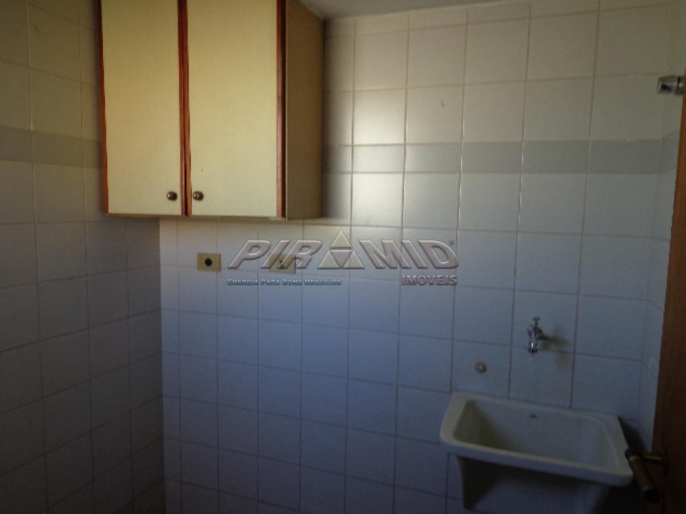 Alugar Apartamento / Padr&atilde;o em Ribeir&atilde;o Preto R$ 1.100,00 - Foto 12