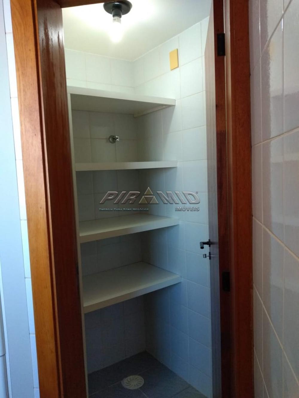 Alugar Apartamento / Padr&atilde;o em Ribeir&atilde;o Preto R$ 1.800,00 - Foto 11