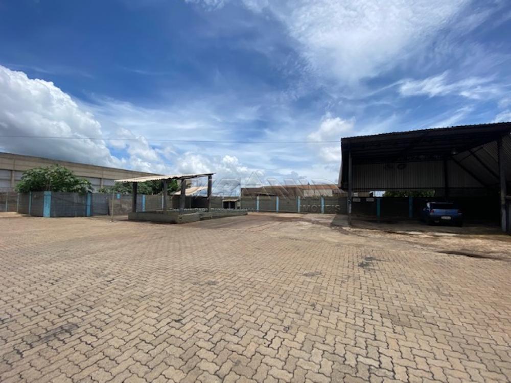 Alugar Comercial / Galp&atilde;o  Barrac&atilde;o em Ribeir&atilde;o Preto R$ 35.000,00 - Foto 2