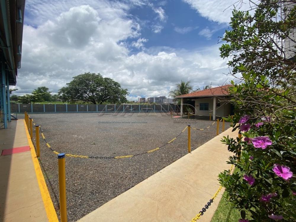 Alugar Comercial / Galp&atilde;o  Barrac&atilde;o em Ribeir&atilde;o Preto R$ 35.000,00 - Foto 24