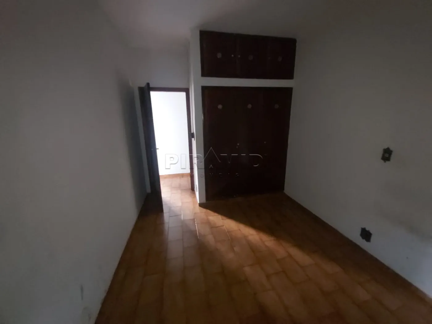 Alugar Casa / Padr&atilde;o em Ribeir&atilde;o Preto R$ 2.200,00 - Foto 6