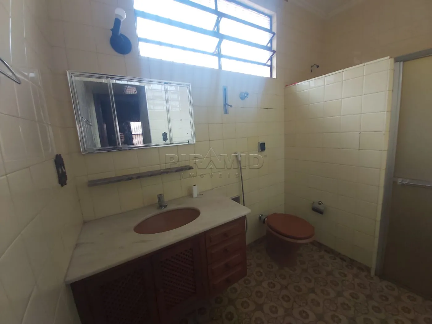 Alugar Casa / Padr&atilde;o em Ribeir&atilde;o Preto R$ 2.200,00 - Foto 11