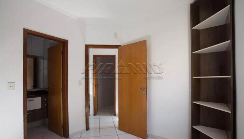 Alugar Apartamento / Padr&atilde;o em Ribeir&atilde;o Preto R$ 1.700,00 - Foto 11