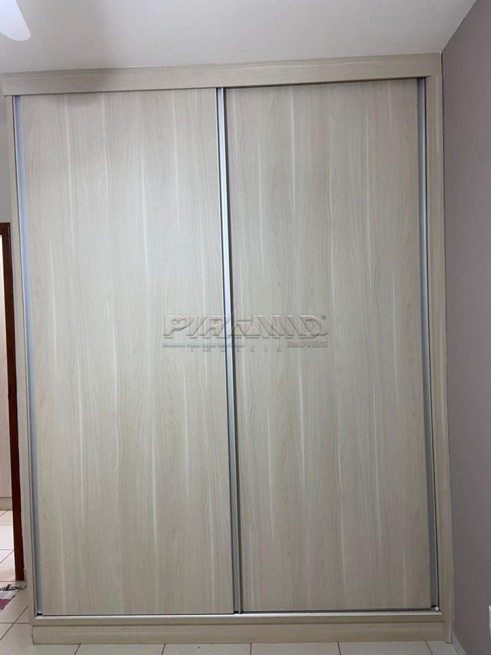 Alugar Apartamento / Padr&atilde;o em Ribeir&atilde;o Preto R$ 750,00 - Foto 9