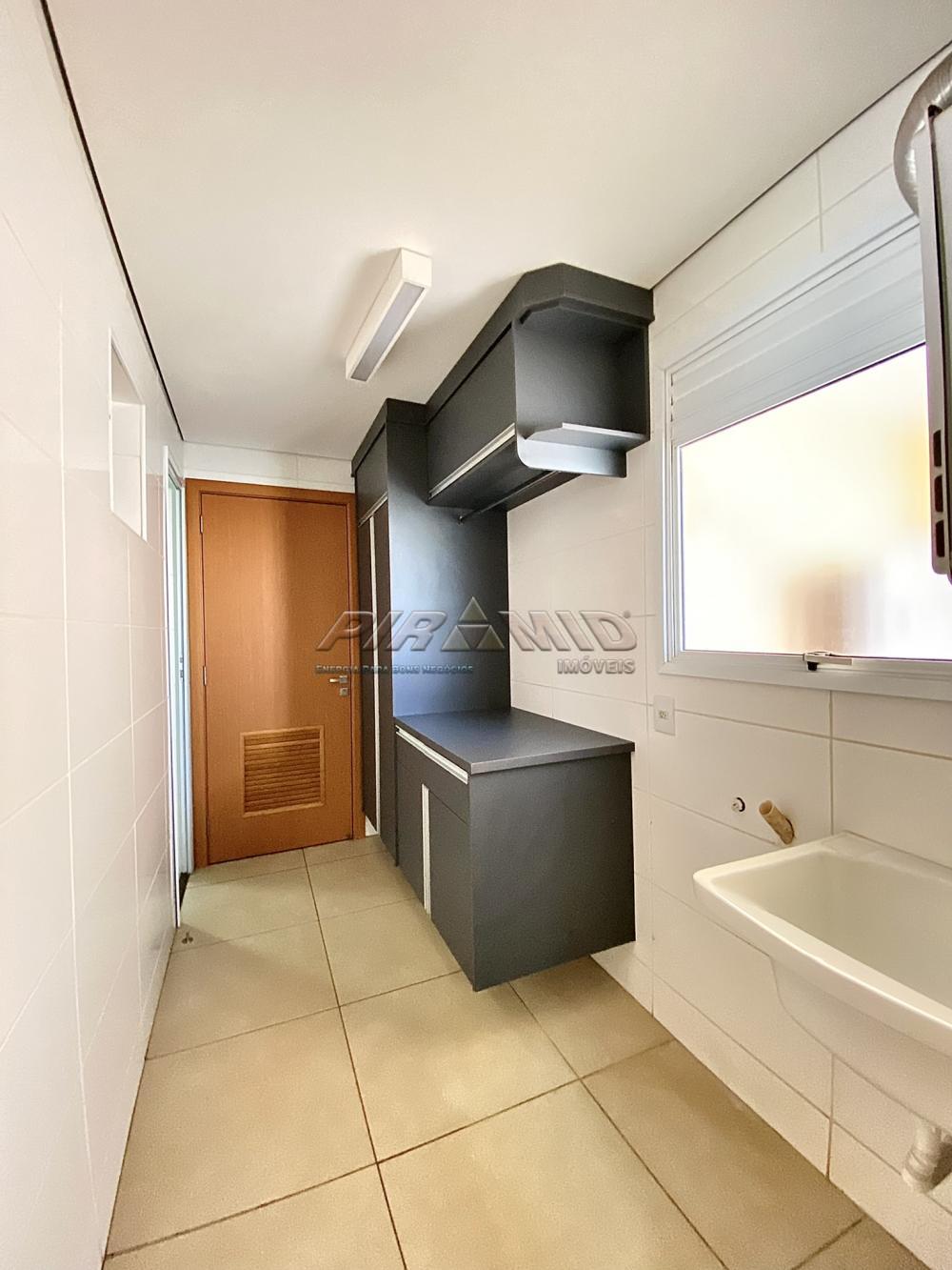 Alugar Apartamento / Padr&atilde;o em Ribeir&atilde;o Preto R$ 4.600,00 - Foto 17