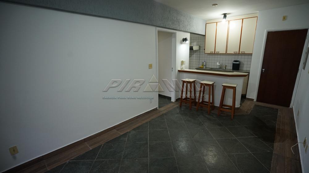 Alugar Apartamento / Padr&atilde;o em Ribeir&atilde;o Preto R$ 1.200,00 - Foto 2