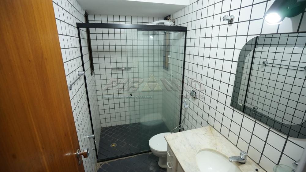 Alugar Apartamento / Padr&atilde;o em Ribeir&atilde;o Preto R$ 1.200,00 - Foto 5