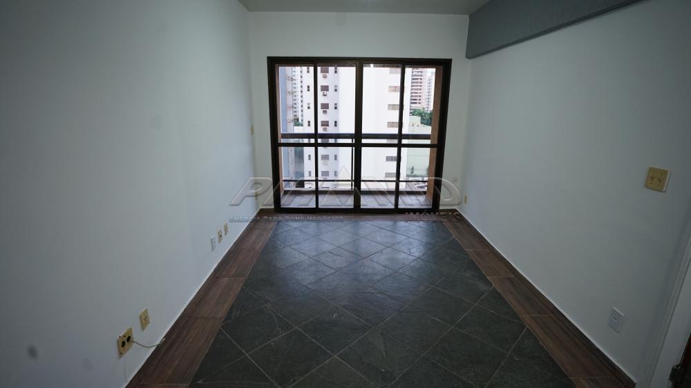 Alugar Apartamento / Padr&atilde;o em Ribeir&atilde;o Preto R$ 1.200,00 - Foto 1
