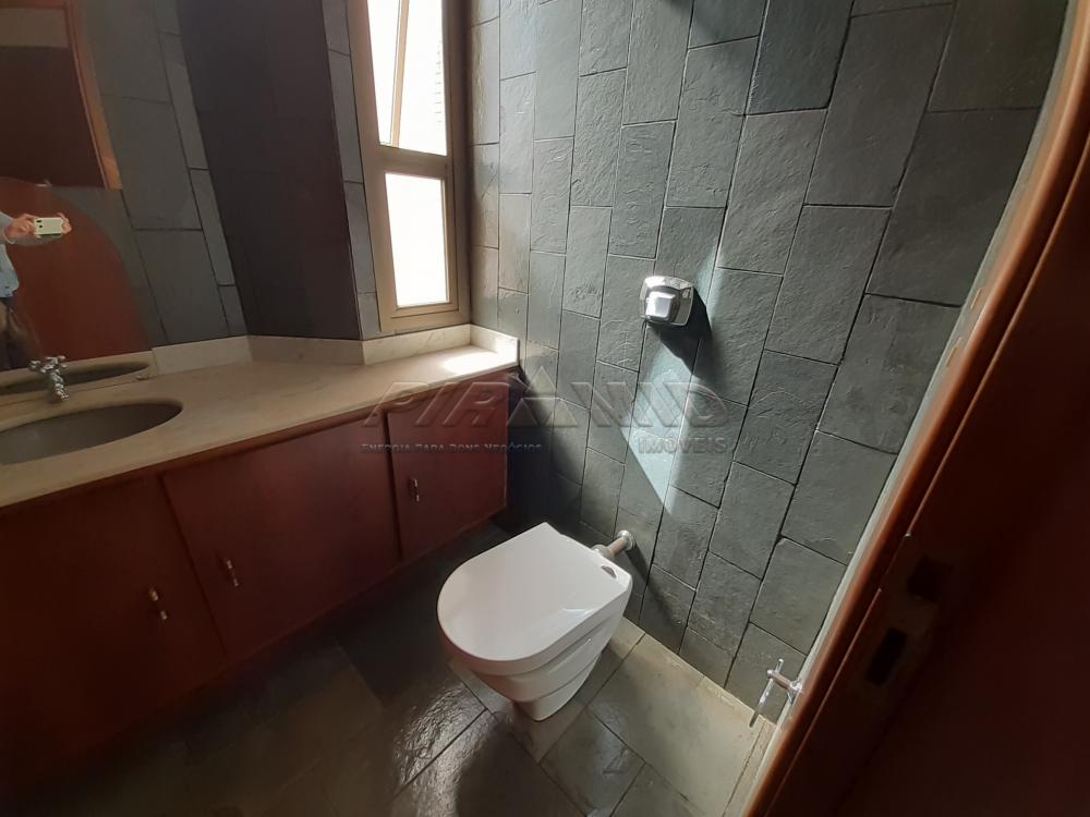 Alugar Apartamento / Padr&atilde;o em Ribeir&atilde;o Preto R$ 1.200,00 - Foto 4
