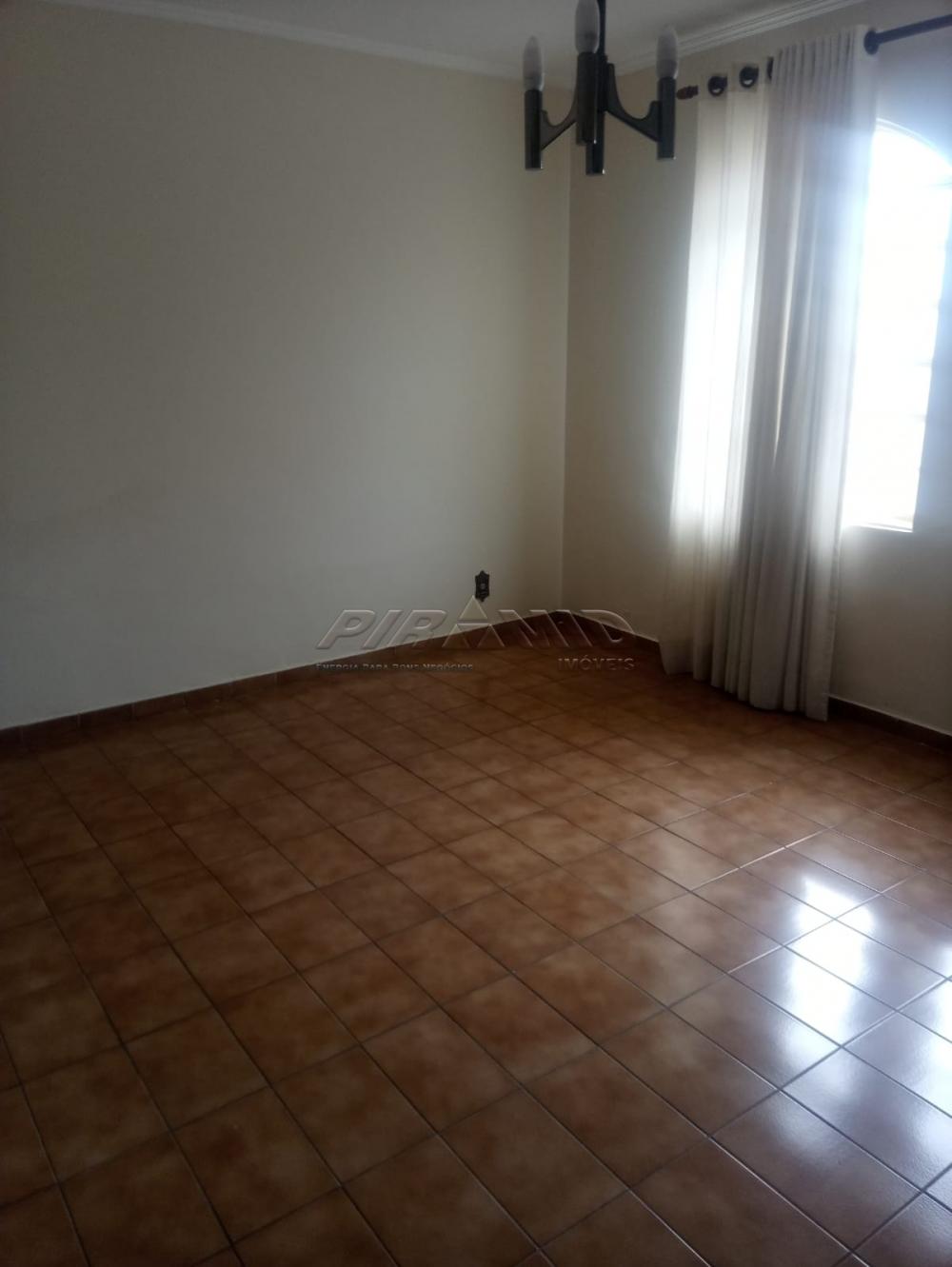 Alugar Casa / Padr&atilde;o em Ribeir&atilde;o Preto R$ 2.000,00 - Foto 1