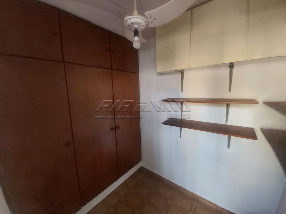 Alugar Apartamento / Padr&atilde;o em Ribeir&atilde;o Preto R$ 1.000,00 - Foto 17