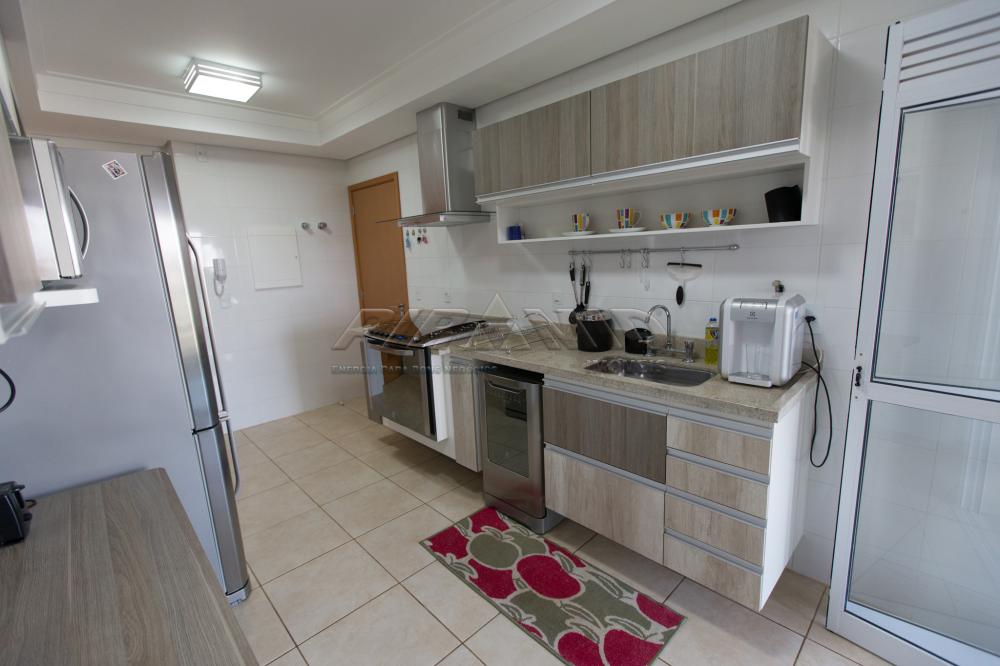 Alugar Apartamento / Padr&atilde;o em Ribeir&atilde;o Preto R$ 6.500,00 - Foto 16
