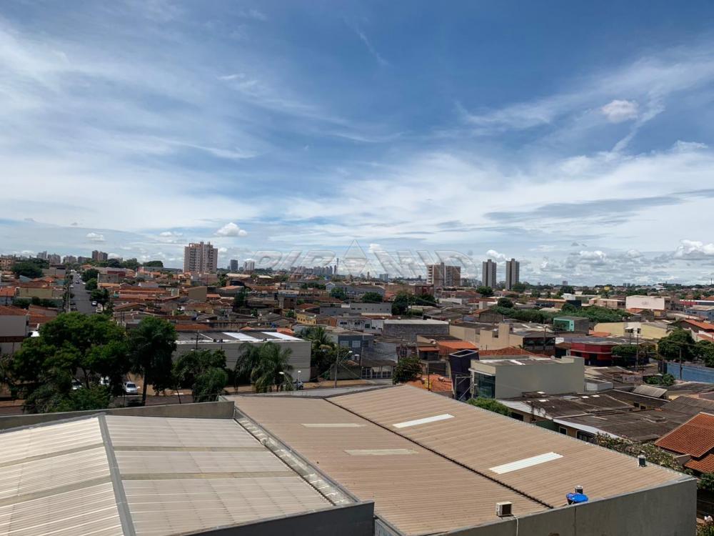 Alugar Apartamento / Padr&atilde;o em Ribeir&atilde;o Preto R$ 1.450,00 - Foto 4