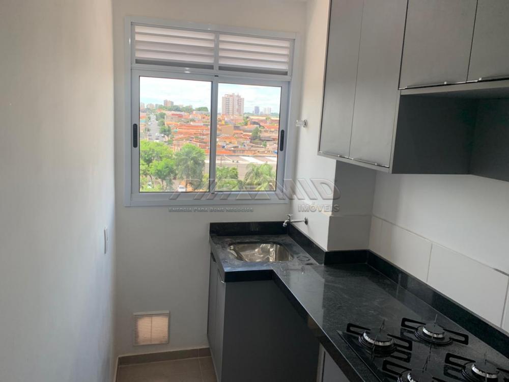 Alugar Apartamento / Padr&atilde;o em Ribeir&atilde;o Preto R$ 1.450,00 - Foto 12