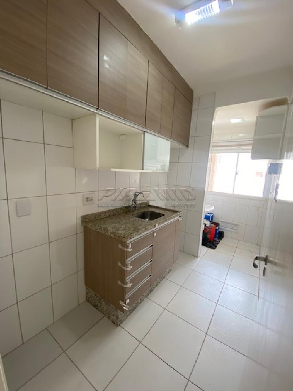Alugar Apartamento / Padr&atilde;o em Ribeir&atilde;o Preto R$ 1.750,00 - Foto 14