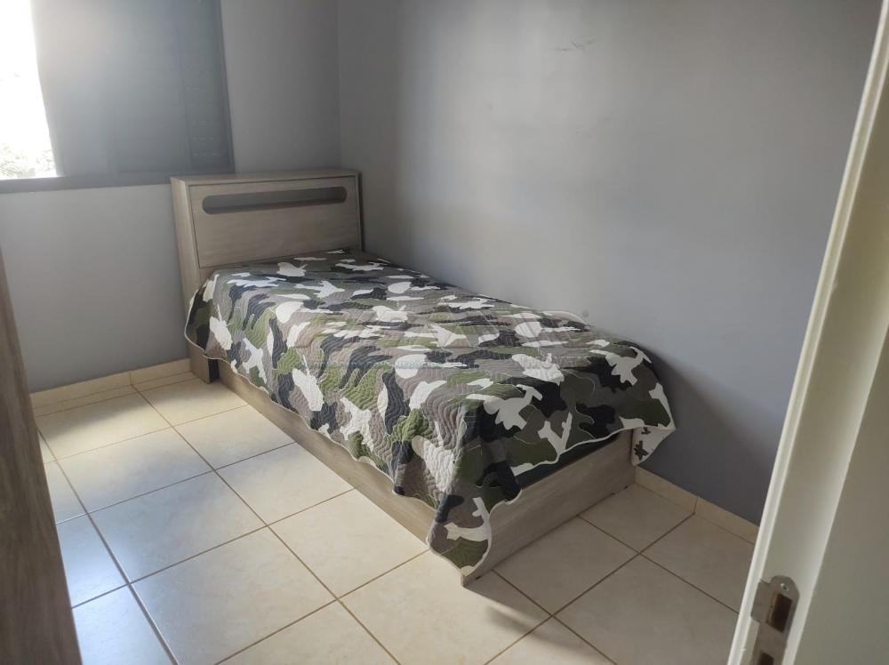 Alugar Apartamento / Padr&atilde;o em Ribeir&atilde;o Preto R$ 1.590,00 - Foto 11