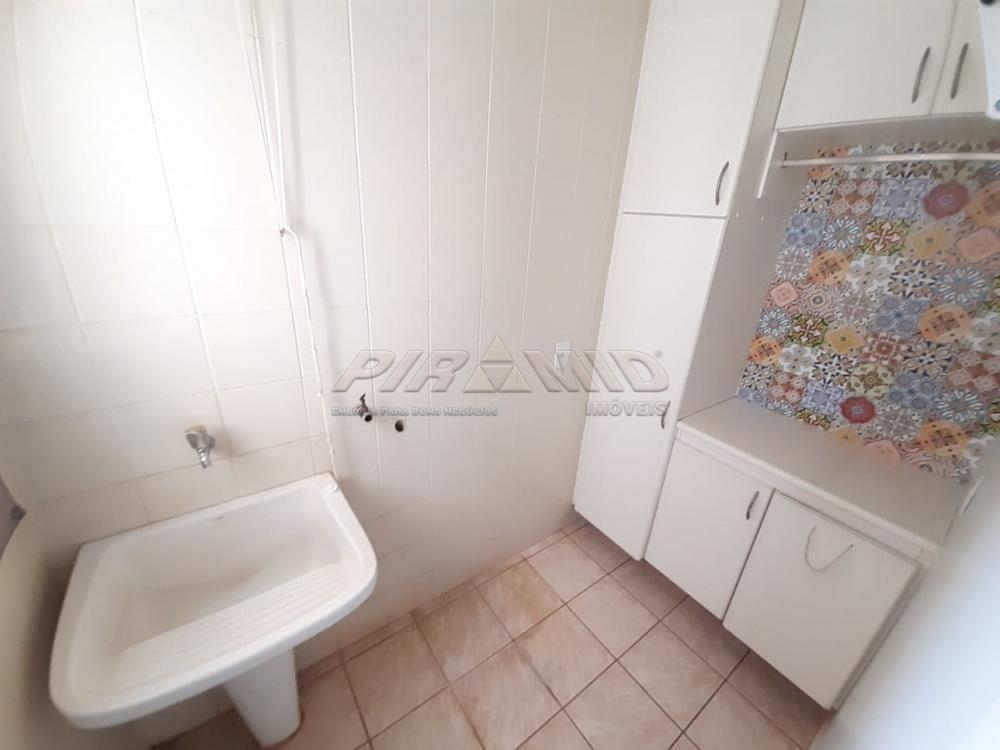 Alugar Apartamento / Padr&atilde;o em Ribeir&atilde;o Preto R$ 1.600,00 - Foto 19