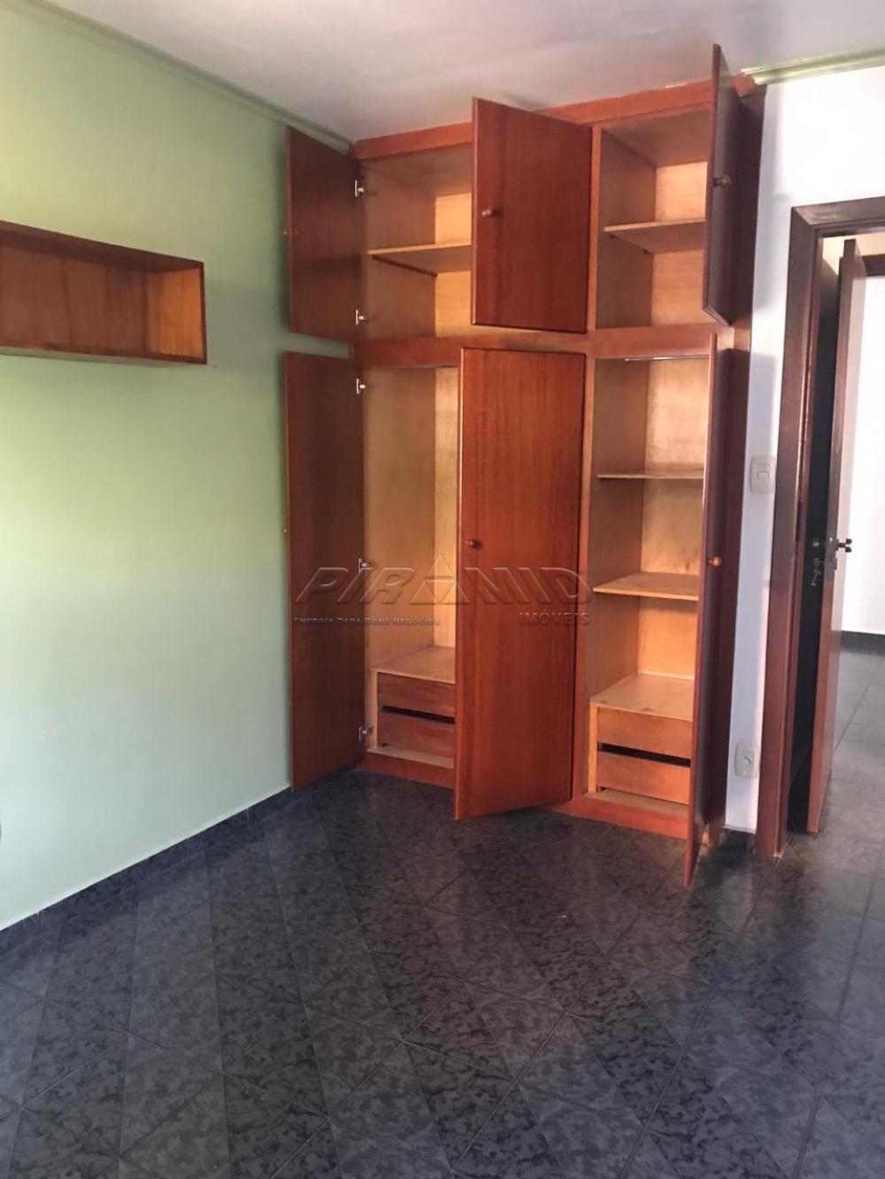 Alugar Apartamento / Padr&atilde;o em Ribeir&atilde;o Preto R$ 1.500,00 - Foto 4