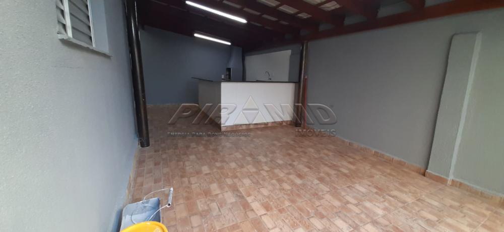 Alugar Apartamento / Padr&atilde;o em Ribeir&atilde;o Preto R$ 1.100,00 - Foto 11